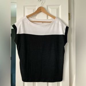 The Gap Soft Spun shirt. Excellent condition. Size M